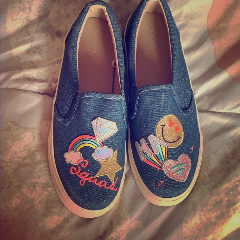 Denim shoe with patches